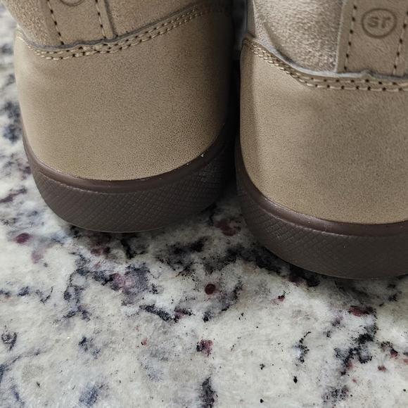 .SR BReNNON - Picture 6 of 7